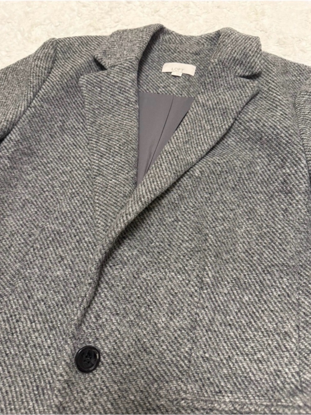 LOFT Gray Tailored Blazer – Size 8 | Chic & Timeless - Picture 6 of 7